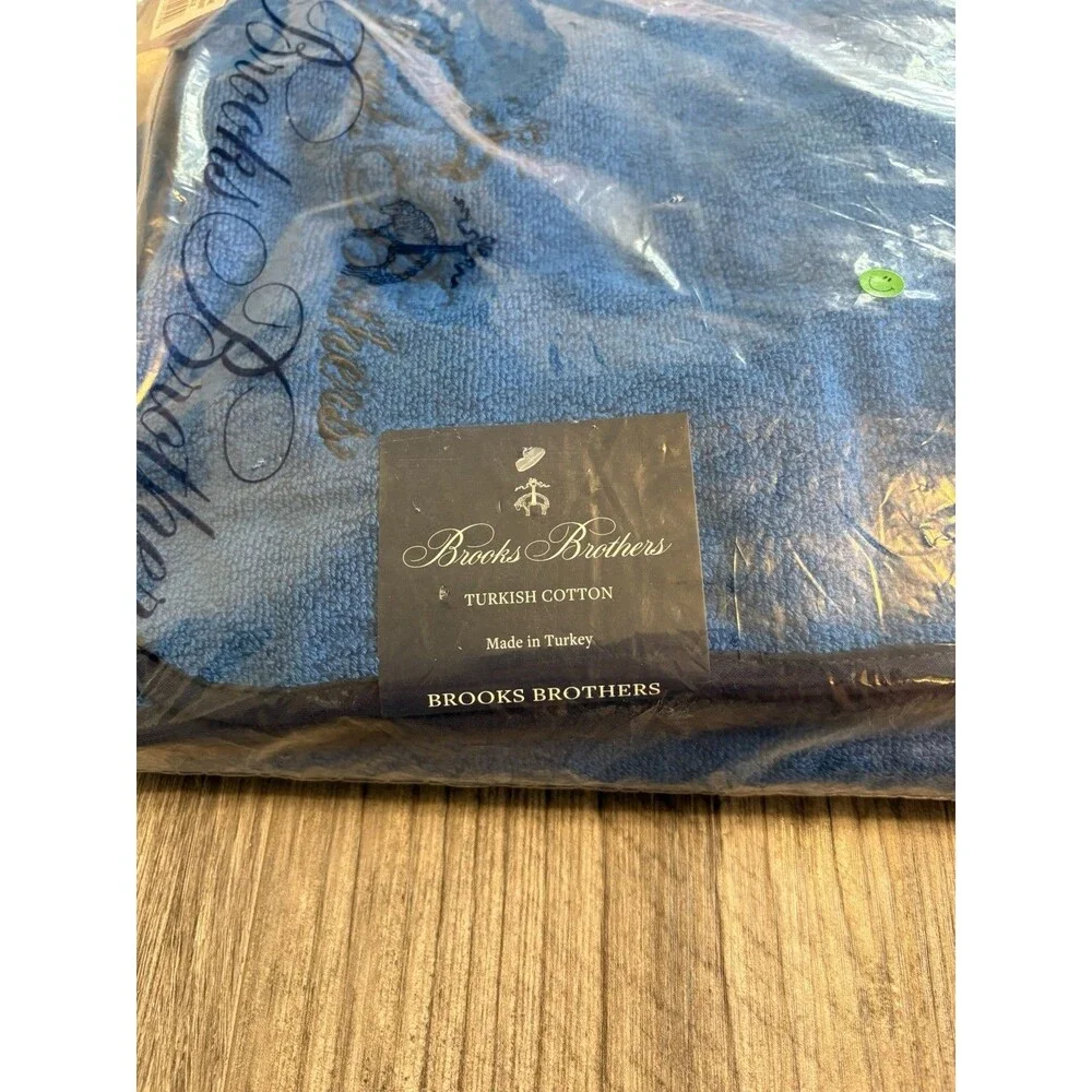 NWT Brooks Brothers Contrast Frame Bath Sheet 35X67 Royal Blue